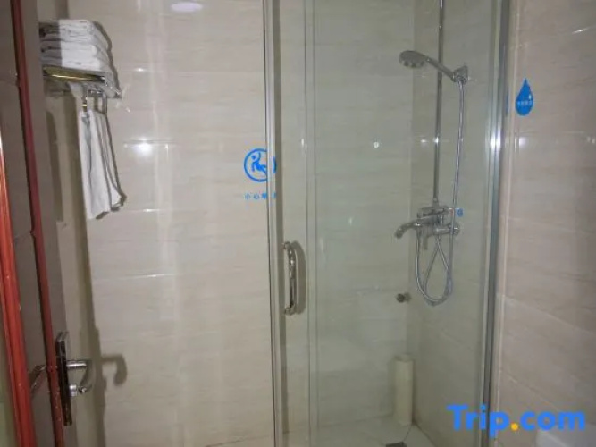 Zhaoyuan Wenfeng Hotel
