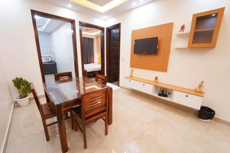 Lime Tree Two Bhk Service Apartment Golf Course Road Gurgaon