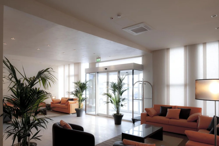 Blu Arena Hotel