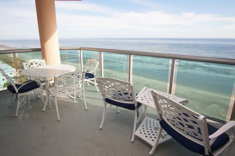 Blue Water Keyes 1002 by RedAwning