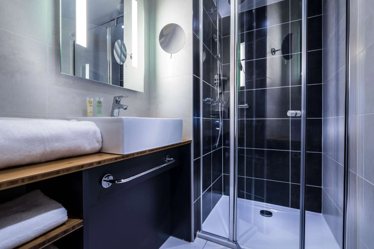 Best Western Plus Suitcase Paris la Defense photo 9