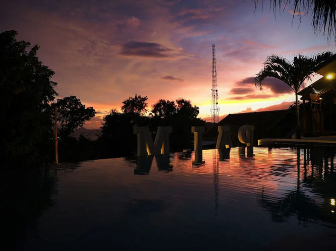 The Palm Komodo