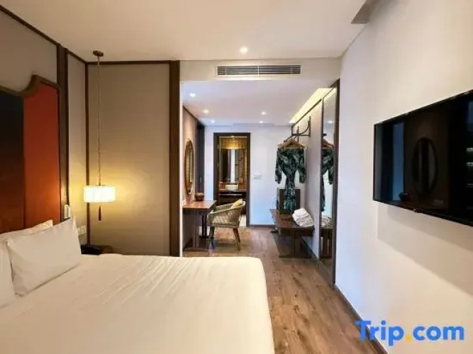 1 Bedroom Suite