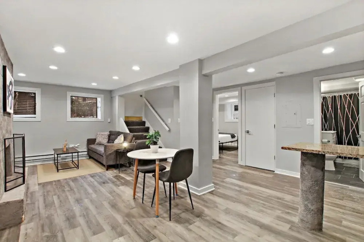 Perfectly Designed 1BR - Barry GA
