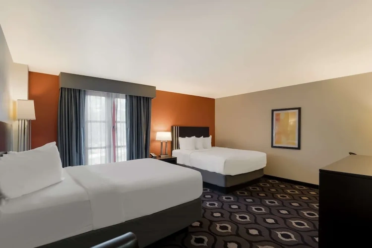 Standard Quadruple room