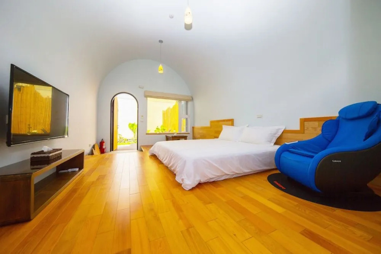 Caves B&B