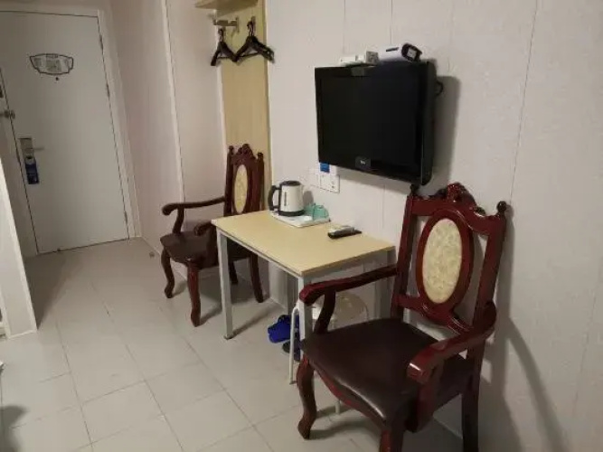 Baishijie Hotel