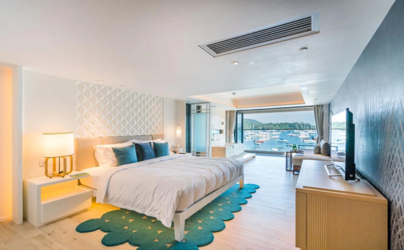 The Pier Hotel