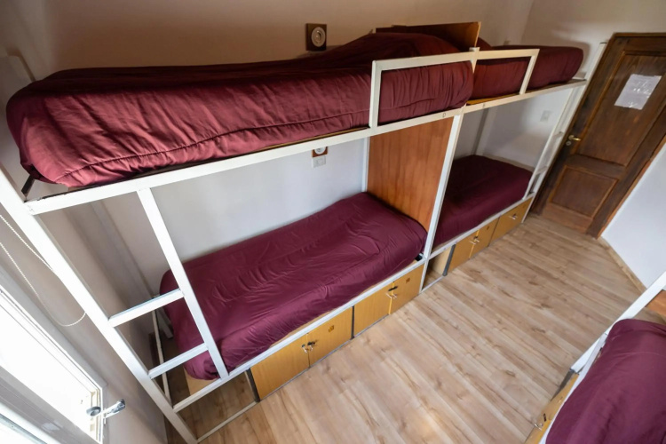 Mistico Hostel 23