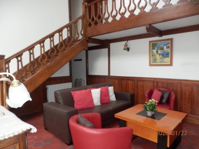 2 Bedrooms Cottage