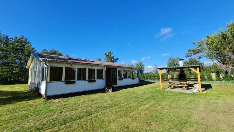 3 Bedrooms Cottage