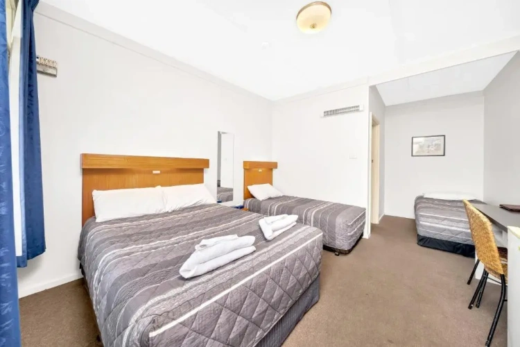 Standard Single room