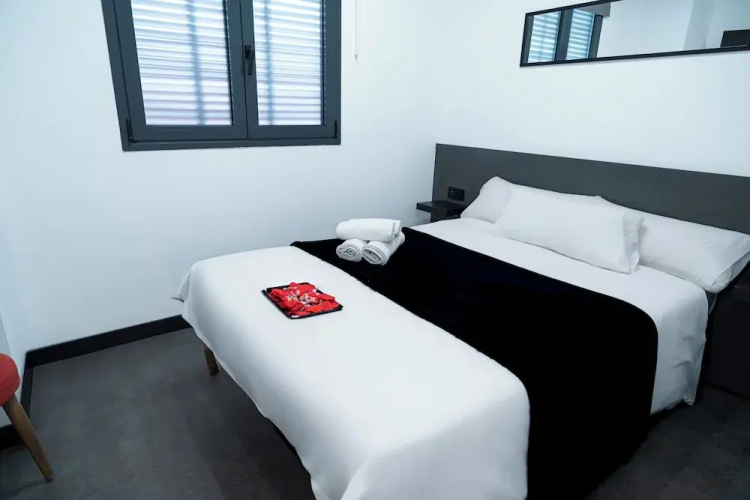 Mad Rooms