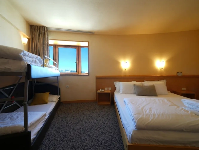 Classic Quadruple room