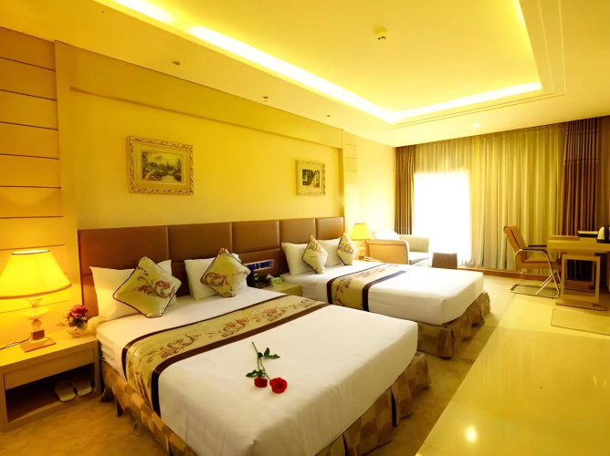Holiday One Hotel