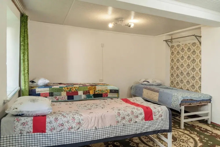 Camping Yard Hostel Karakol