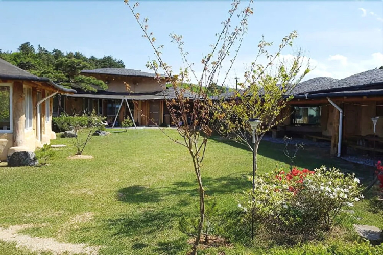 Yangyang Toedam Pension