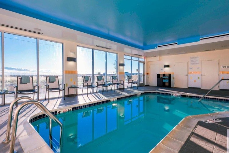 1 Bedroom Suite