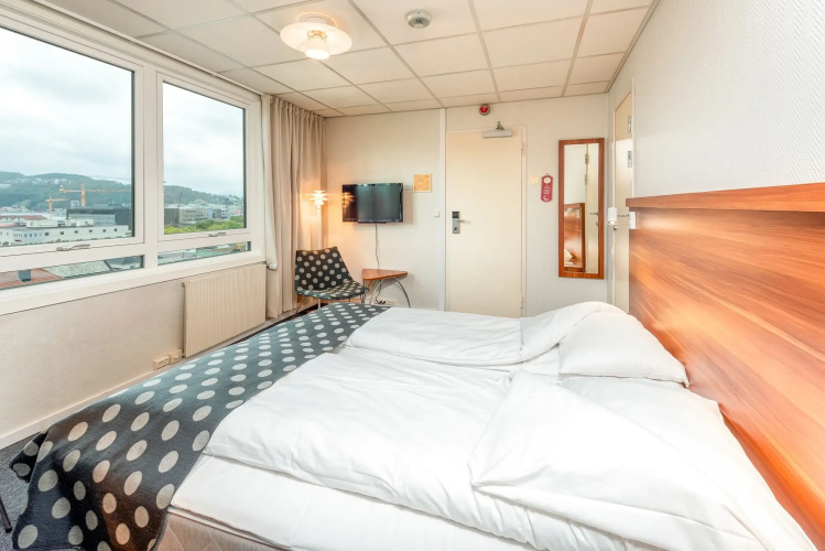 Hotel Sverre
