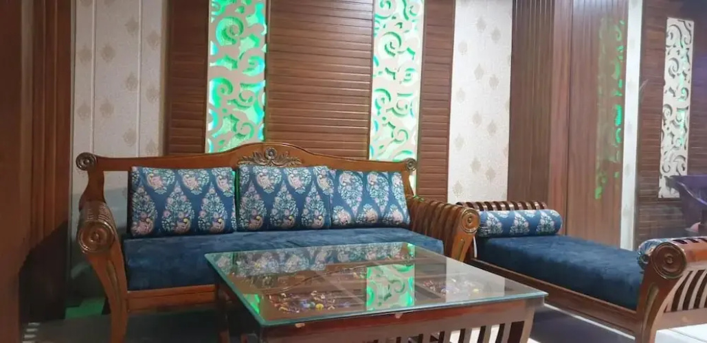 Hotel Pushpanjali