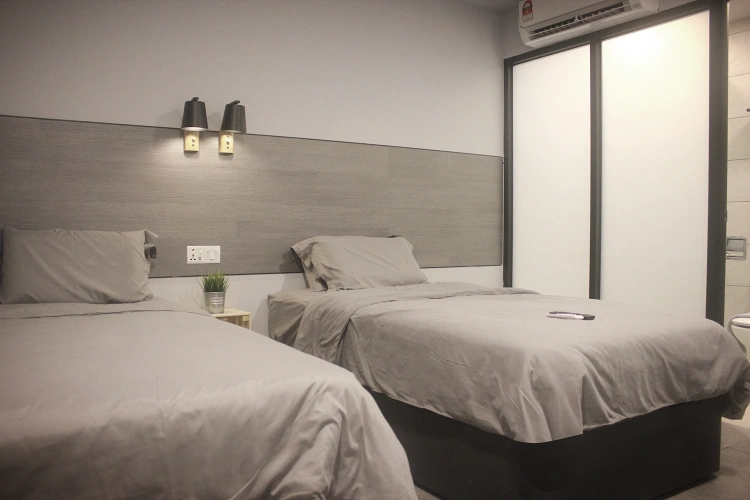 Standard Twin room