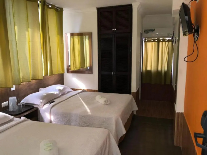 Hotel Costa Inn