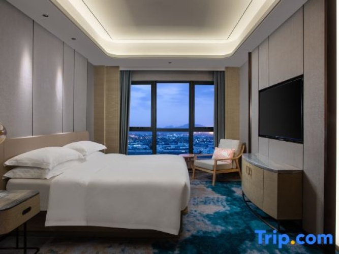 Standard Double Suite
