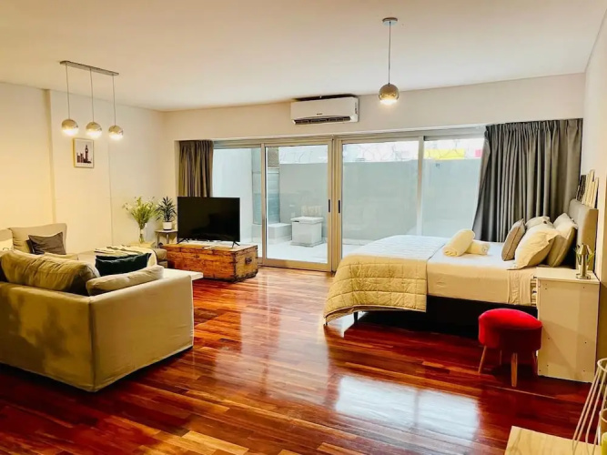 Spacious Estudio