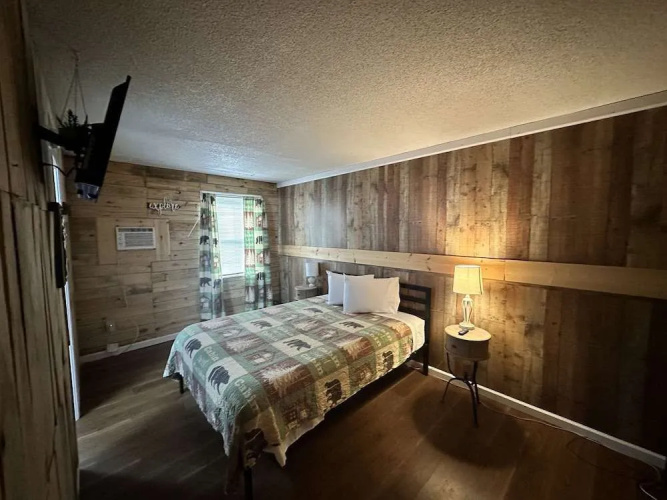 Ski Mountain Lodge