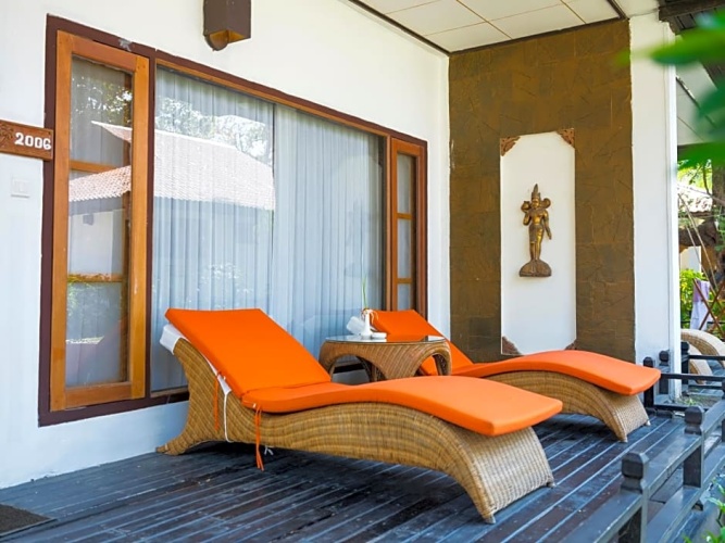 Deluxe room with partial sea view