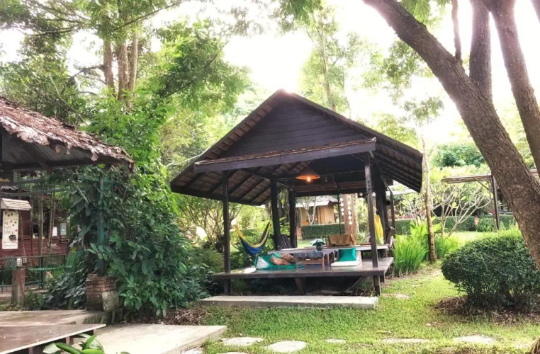 Bannamhoo Bungalows