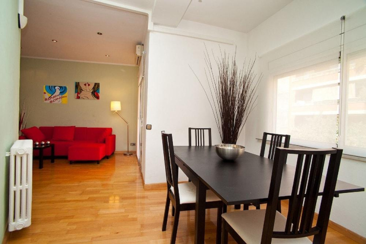 Cozy Eixample Apartment