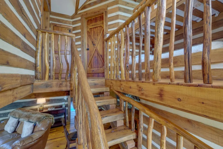 Historical Paris Cabin on Farm w/ Fire Pit!