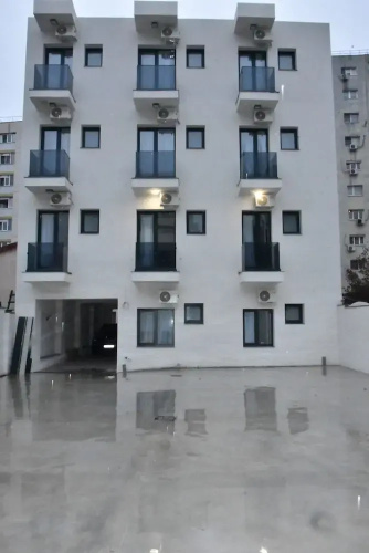 Hotel Monica - Bükreş