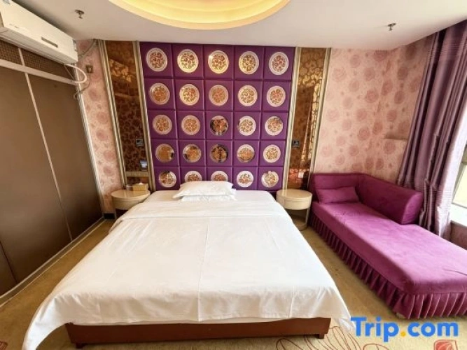 Standard Double room with view