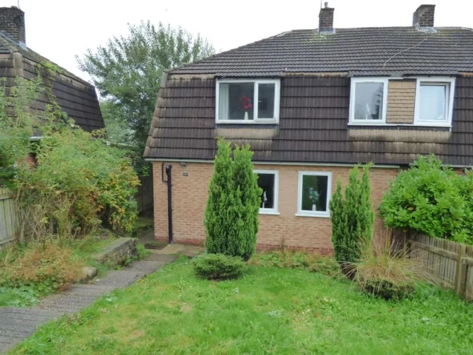 4 Bedrooms Cottage