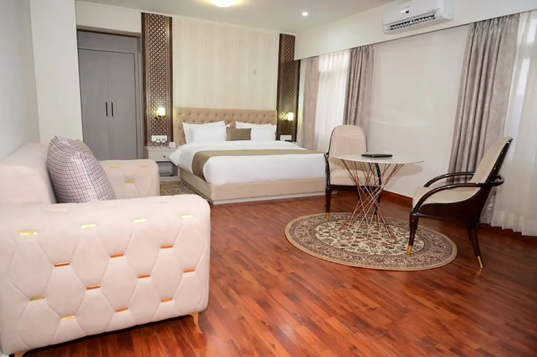 Hotel Amayra
