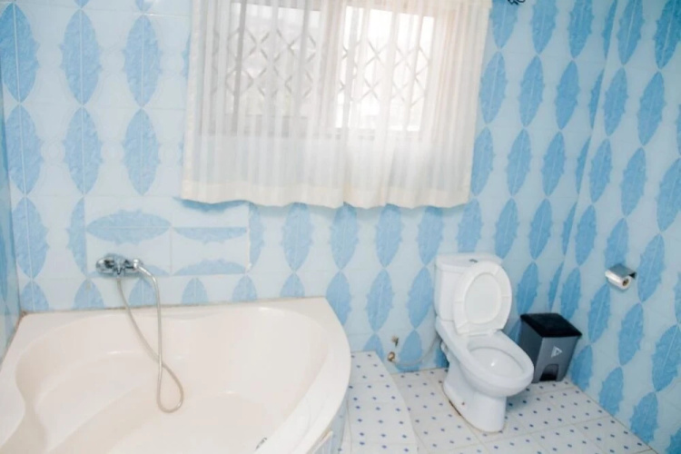 Elizz Guest House