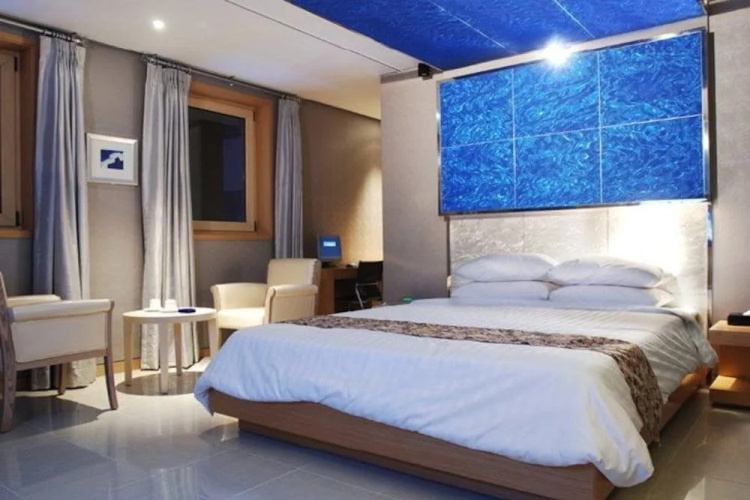 Life Style L Hotel