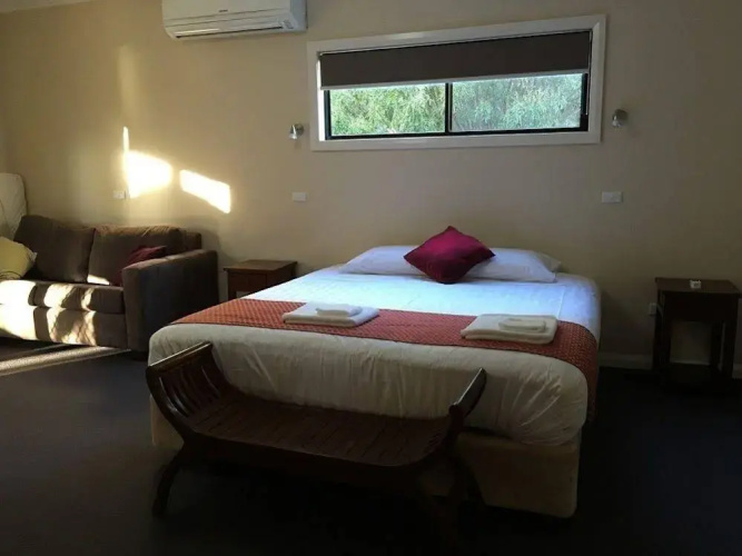 Hillview Farmstay