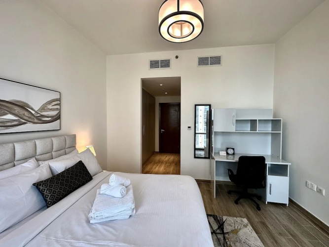 Lux BnB Amna Tower Burj Views