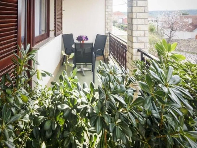 1 Bedroom Apartment with sea view