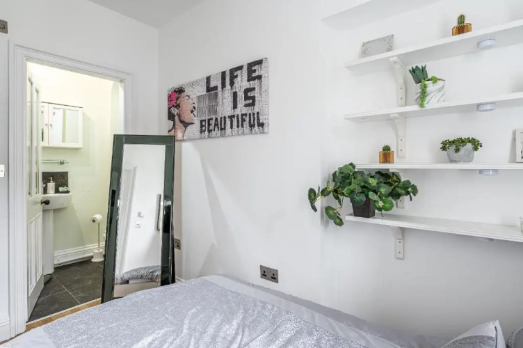 1 Bed Central Garden Apartment
