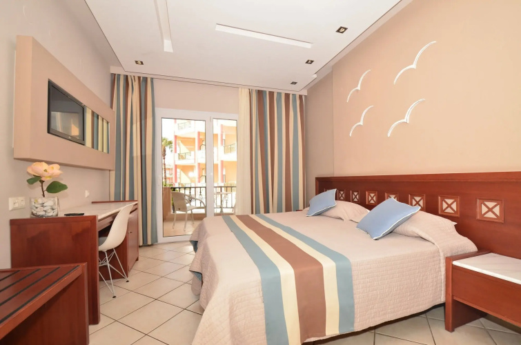 Evilion & Stilvi Sea & Sun Hotels