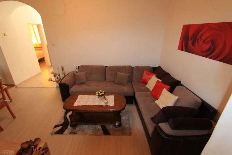 Apartment SINTIJA