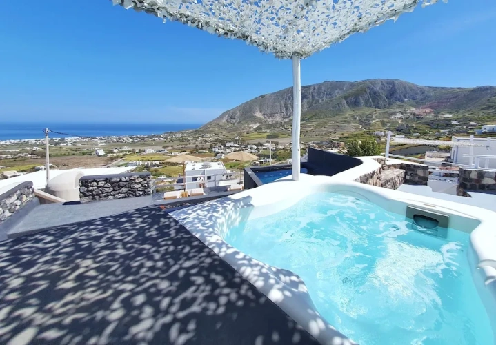1 Bedroom Villa with sea view