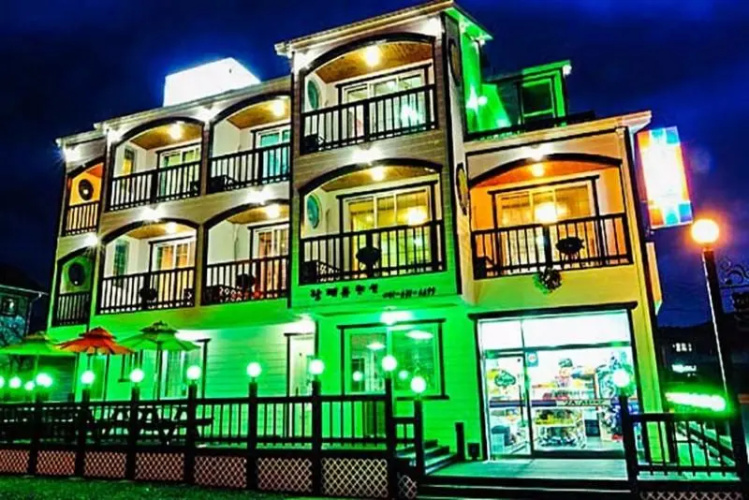 Taean Hagampo Rendezvous Pension