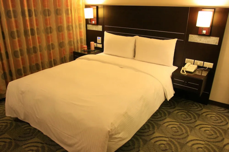 Junli Hotel