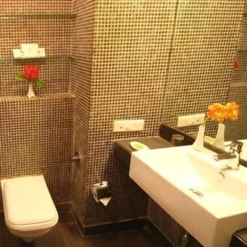 Standard Twin room with balcony
