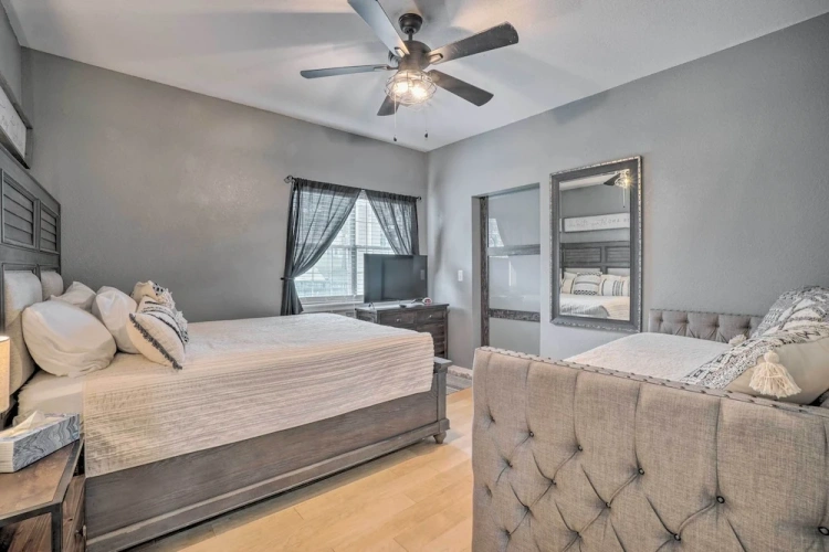 Guest rooms